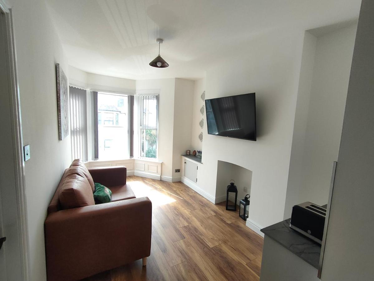 Lovely Refurbished Apartments, Morecambe Promenade Eksteriør bilde